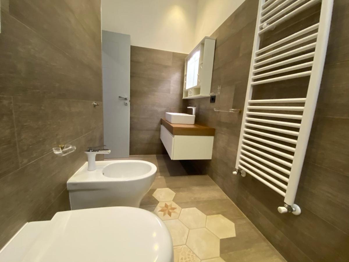 Mondo Vacanze Apartment Savona Exterior photo